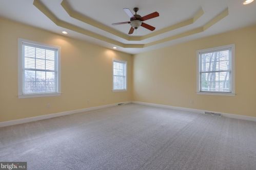 107 Kilgannon Ln, Lancaster PA 17603-9050 exterior