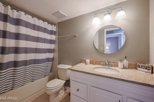 4924 Edgemont Ave, Phoenix AZ  85008-1621 exterior