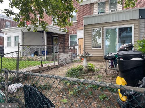 5838 3 St, Philadelphia PA 19106-1914 exterior