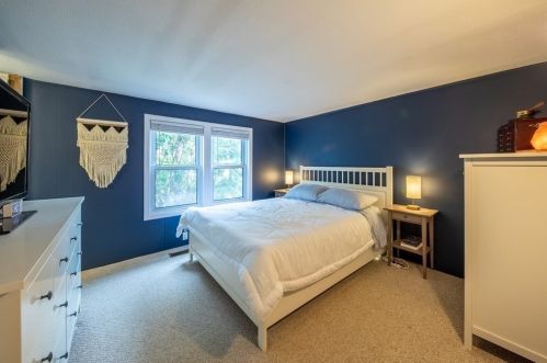 6 Benson St, Worcester MA 01604-3303 exterior