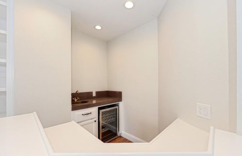 2327 Hartford Ct, Folsom CA 95762-5931 exterior