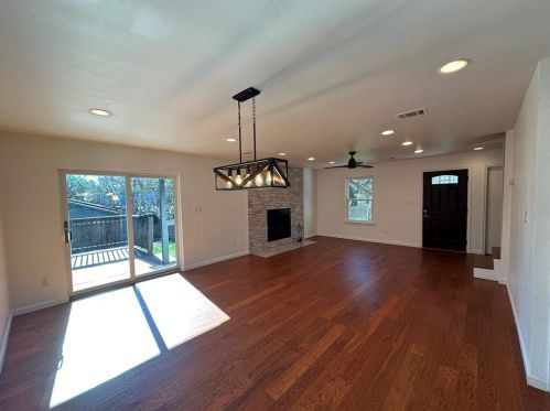 801 El Viejo Camino, Austin TX  78733-2540 exterior