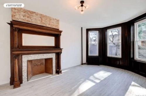 330 198 St, Bronx NY 10458-3156 exterior