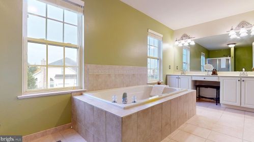 14 Livingston Ln, Lumberton Township NJ  08048-6210 exterior