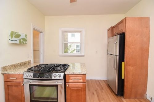 39 Clifford St, Boston MA exterior