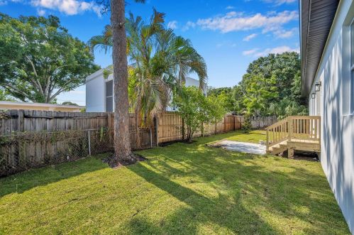 4307 Clark Ave, Tampa FL  33611-1305 exterior