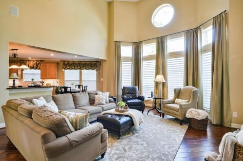 2114 Fern Creek Trl, Humble TX 77346-3063 exterior