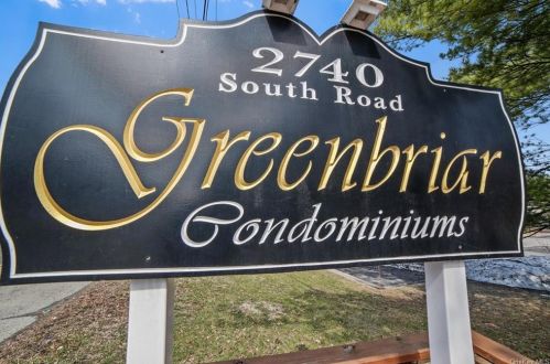 2740 South Rd, Poughkeepsie NY  12601-5241 exterior