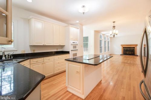 15302 Sweetridge Rd, Silver Spring MD 20905-3804 exterior