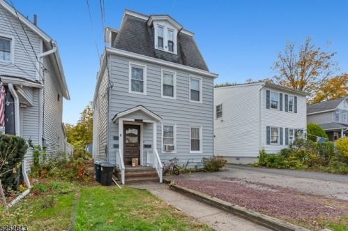 25 Kiel Ave, Kinnelon, NJ 07405-1393