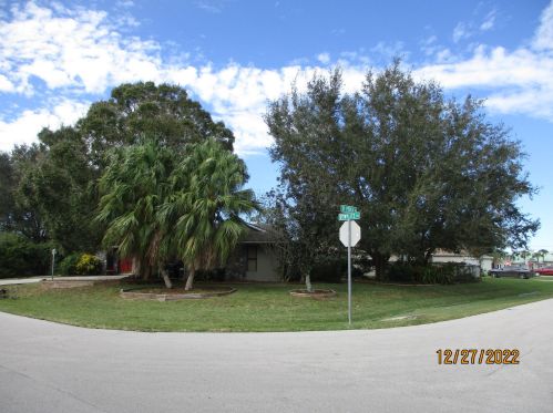 121 Twylite Ter, Fort Pierce, FL 34983-1246