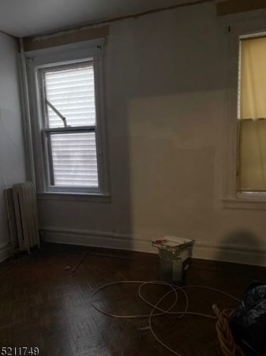 121 Seymour Ave, Newark NJ 07108-1714 exterior