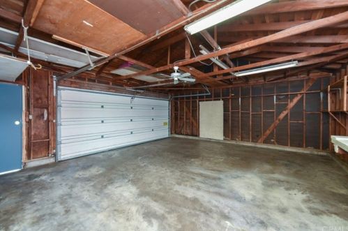 1407 Sycamore Ave, Tustin CA 92780-6279 exterior