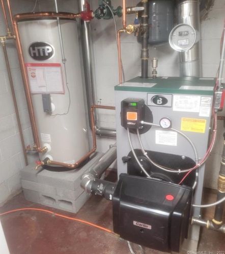 27 Geneva Rd, Norwalk CT 06850-2723 exterior