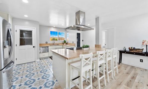 619 Houston Ave, Fullerton CA 92832-3114 exterior