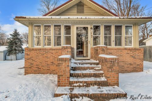 73 Grant St, Cedar Springs MI 49319-5129 exterior