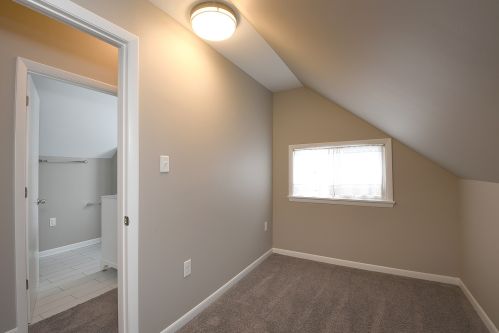 10730 Kedzie Ave, Chicago IL 60629-3532 exterior