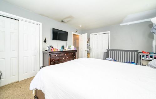 67 Sharot St, Carteret NJ 07008-2908 exterior