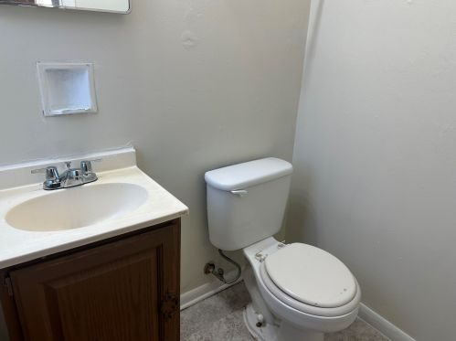 5947 61st St, Milwaukee WI  53218-2004 exterior