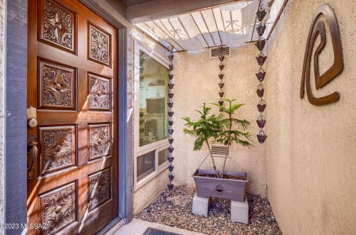 5323 Beverly Fair Dr, Tucson, AZ 85712-4161