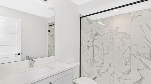 3358 Calumet Ave, Chicago IL 60616-1407 exterior