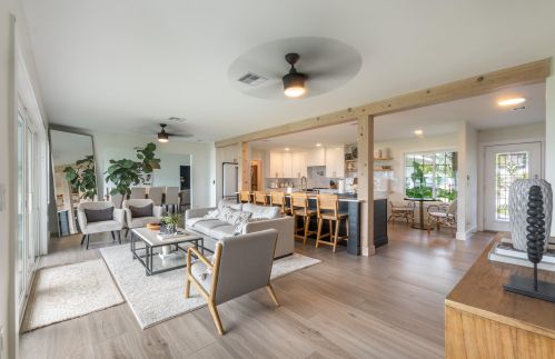 1234 Indian River Dr, Fort Pierce FL  34950-5417 exterior