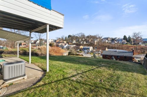 5811 Rodgers St, Pittsburgh PA 15207-2274 exterior