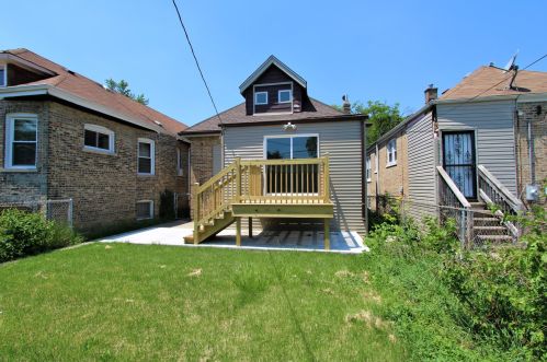 9249 Elizabeth St, Chicago IL 60620-3610 exterior