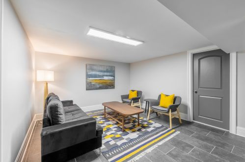 2500 11 Ave, Broadview IL 60155-4814 exterior