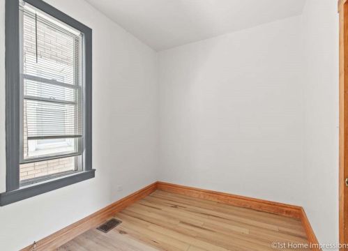 1522 71 Pl, Chicago IL 60629-4340 exterior