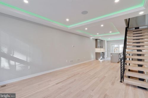 624 26th St, Philadelphia PA  19146-1011 exterior