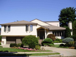 71 Farina Rd, Newton, MA 02459-2833