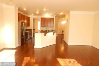 5865 Duncan Dr, Ellicott MD  21043-7518 exterior