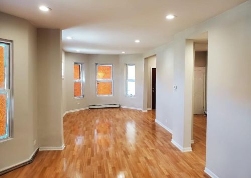 906 71st St, Chicago IL  60621-1720 exterior