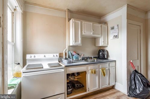 680 Columbia Ave, Lancaster PA 17603-3652 exterior