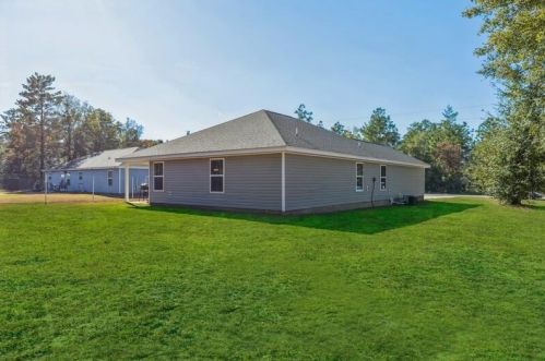 142 Howlin Rd, Defuniak Springs FL 32433-4787 exterior