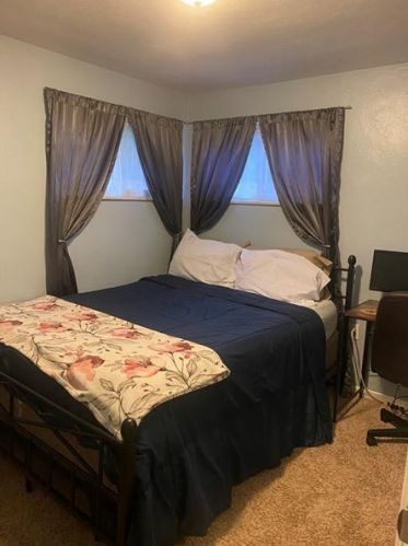 1464 Hollywood St, Pittsburgh PA 15205-3426 exterior