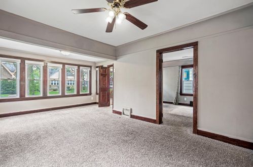 4506 37th St, Milwaukee WI  53209-5910 exterior