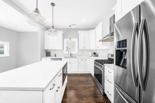 3142 Christiana Ave, Chicago IL 60651-4148 exterior