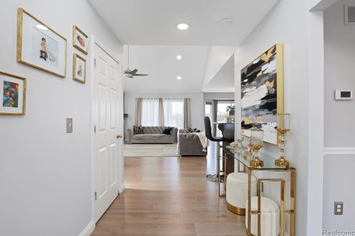 52129 Monaco Dr, Macomb Township MI  48042-6023 exterior