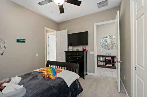 8499 National Dr, Tucson AZ 85742-8526 exterior