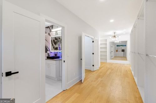 1198 Milmar Dr, Atlanta GA exterior