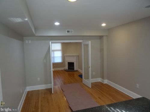 214 Emerson St, Washington DC  20011-4108 exterior