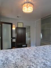 4611 Dockweiler St, Los Angeles CA  90019-3008 exterior