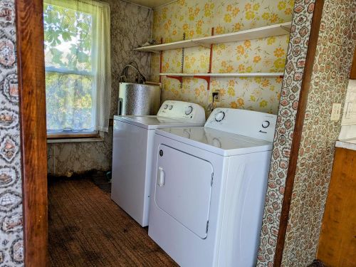 2010 Lincoln Rd, Allegan MI 49010-9441 exterior