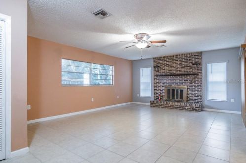 503 131st Ave, Tampa FL  33612-3451 exterior