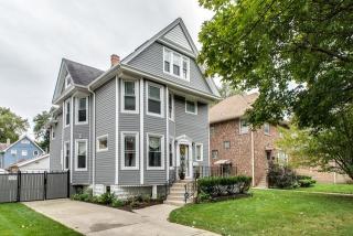 4029 Warwick Ave, Chicago, IL 60641-3143
