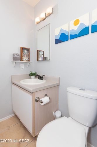 1653 Gaffer Pl, Tucson AZ  85746-3401 exterior