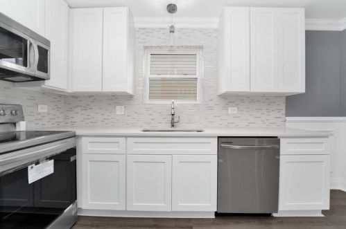 9329 La Salle St, Chicago IL  60620-1414 exterior