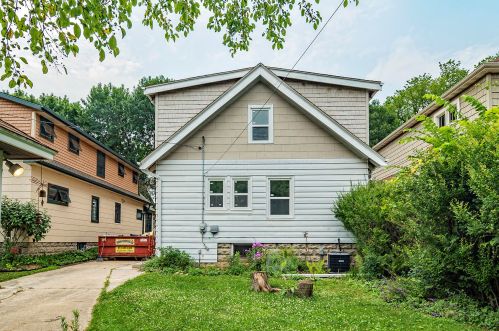 1434 66th St, Milwaukee WI  53213-2964 exterior